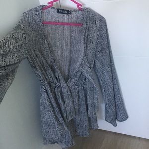 Etiquette Boutique Long-Sleeve Romper